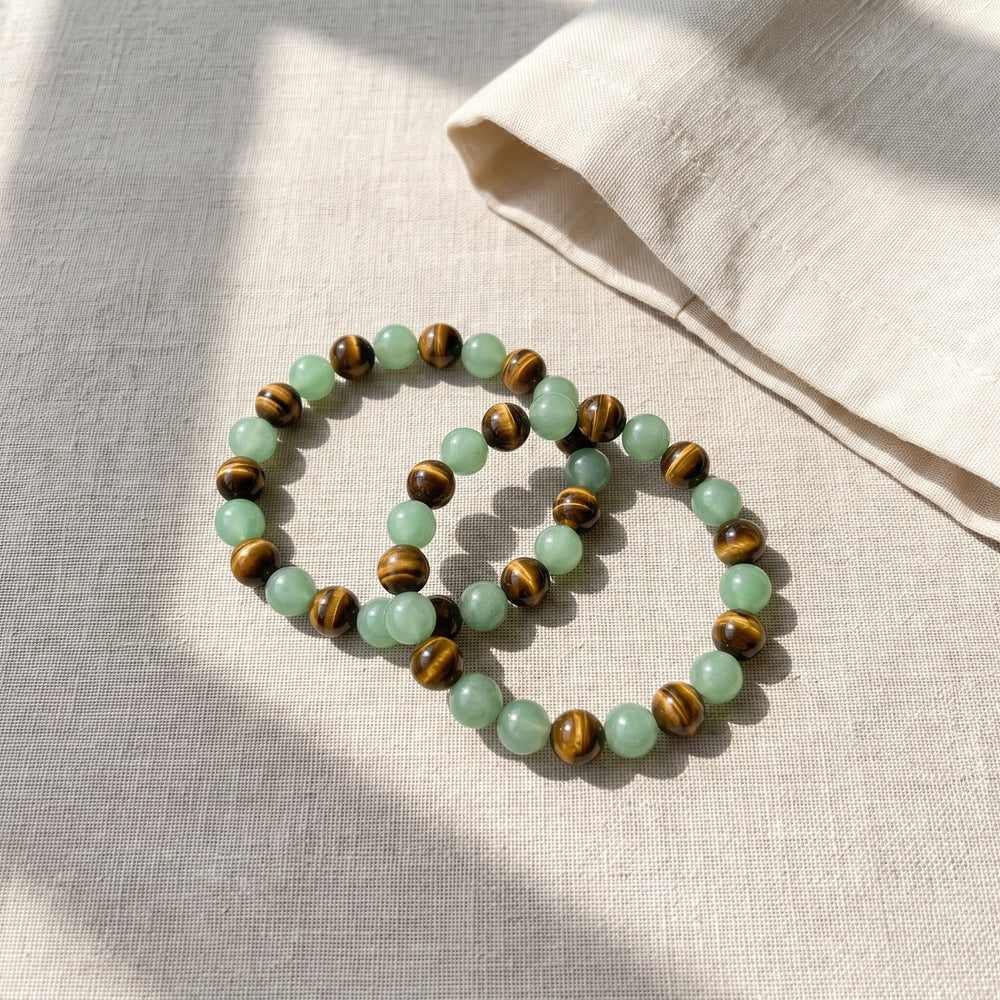 Aurelia bracelet — 07 flatlay